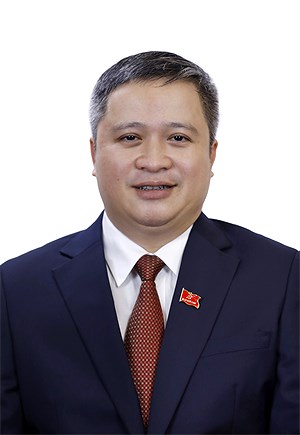 Trần Tiến Hưng
