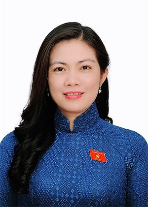 Nguyễn Thị Uyên Trang