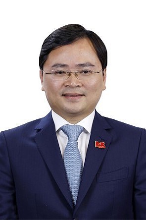 阮英俊