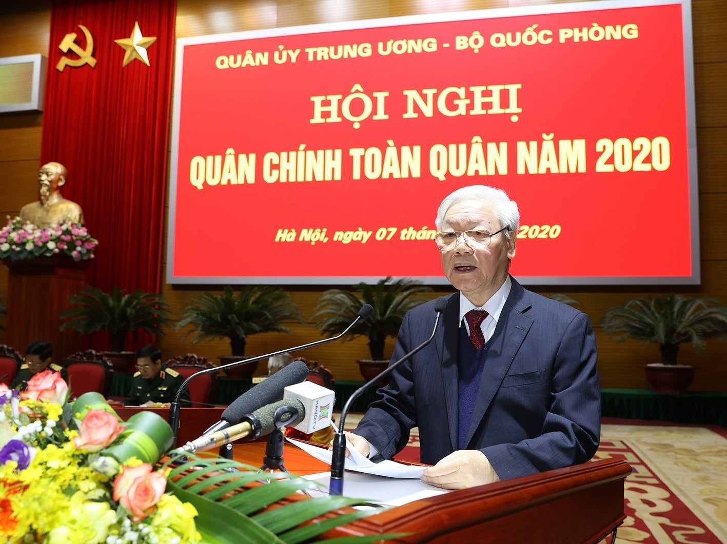 Party, State leader attends 2020 national military-political conference hinh anh 11
