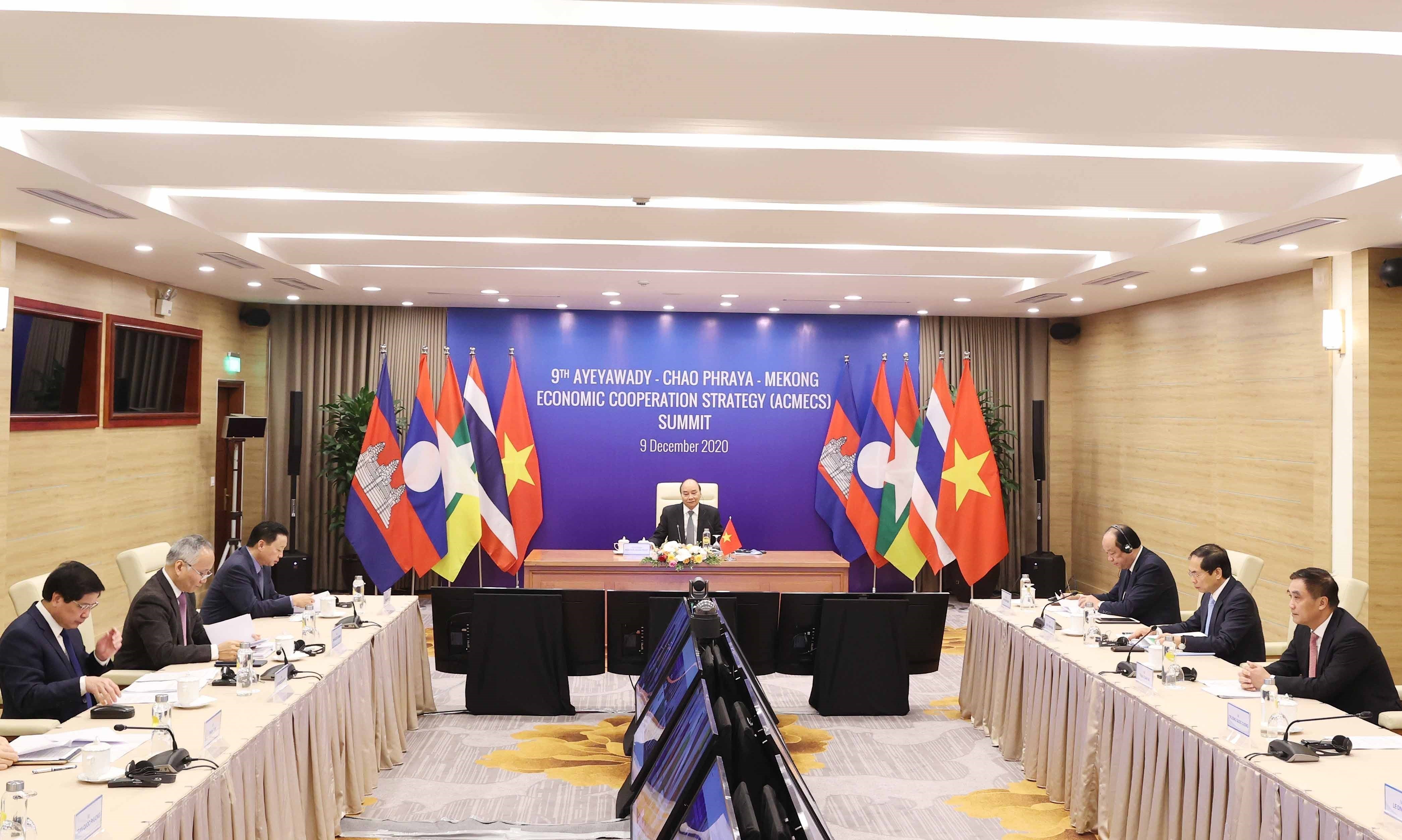 PM Nguyen Xuan Phuc attends 9th ACMECS hinh anh 7