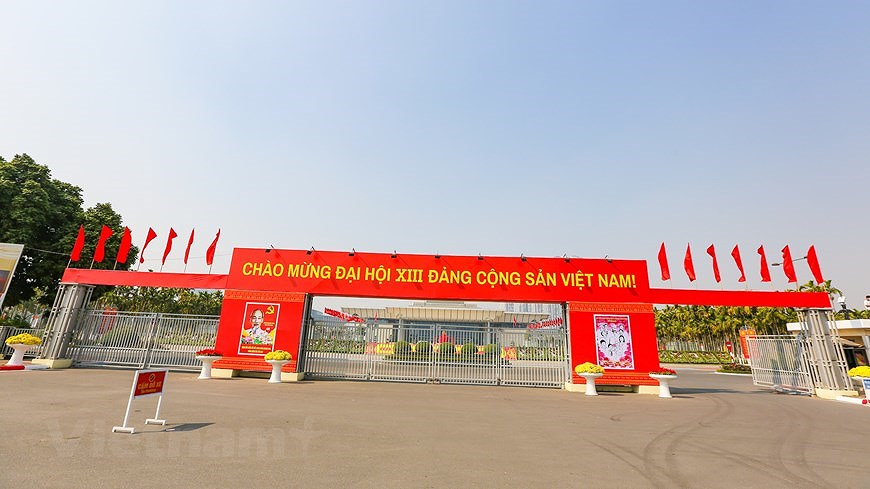 Hanoi given new facelift to welcome 13th National Party Congress hinh anh 23