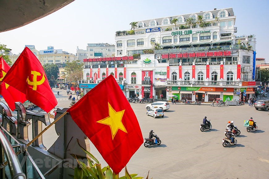 Hanoi given new facelift to welcome 13th National Party Congress hinh anh 6