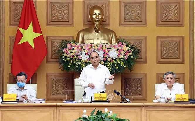 Sub-committee for socio-economic affairs of Party Congress convenes hinh anh 1