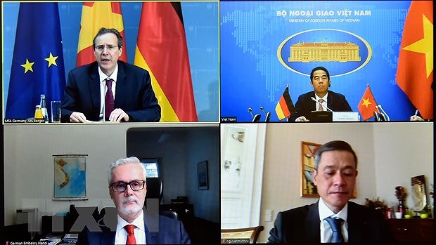Vietnam-Germany strategic partnership flourishing in various areas: diplomats hinh anh 1