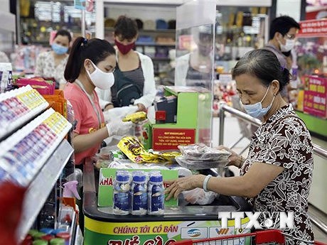 April’s CPI inches down 0.04 percent hinh anh 1