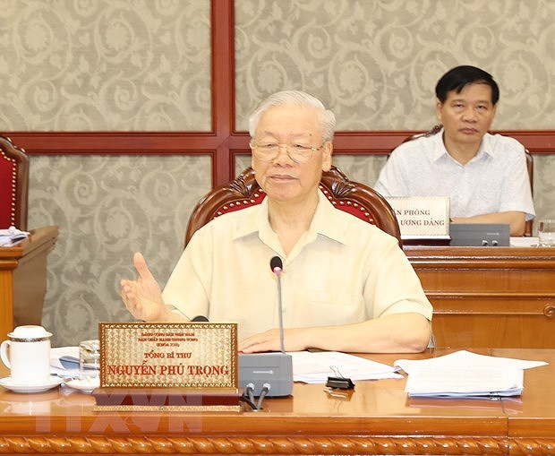 Politburo gives opinions on socio-economic performance hinh anh 1