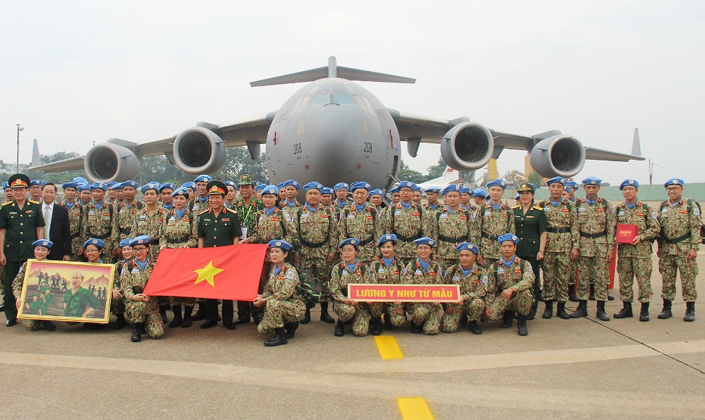 Vietnam's engagement in peacekeeping operations receives UN's high evaluation: Official hinh anh 2