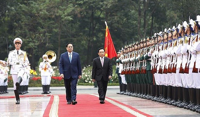 Vietnam, Laos agree to boost special ties hinh anh 1