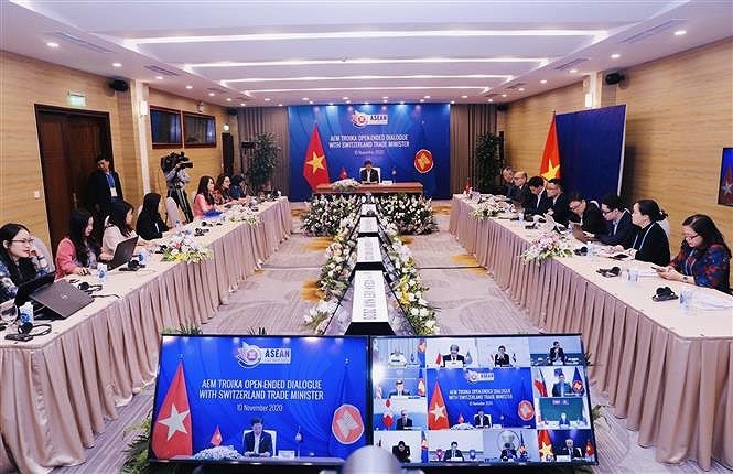 L'ASEAN renforcent la cooperation avec des partenaires hinh anh 1