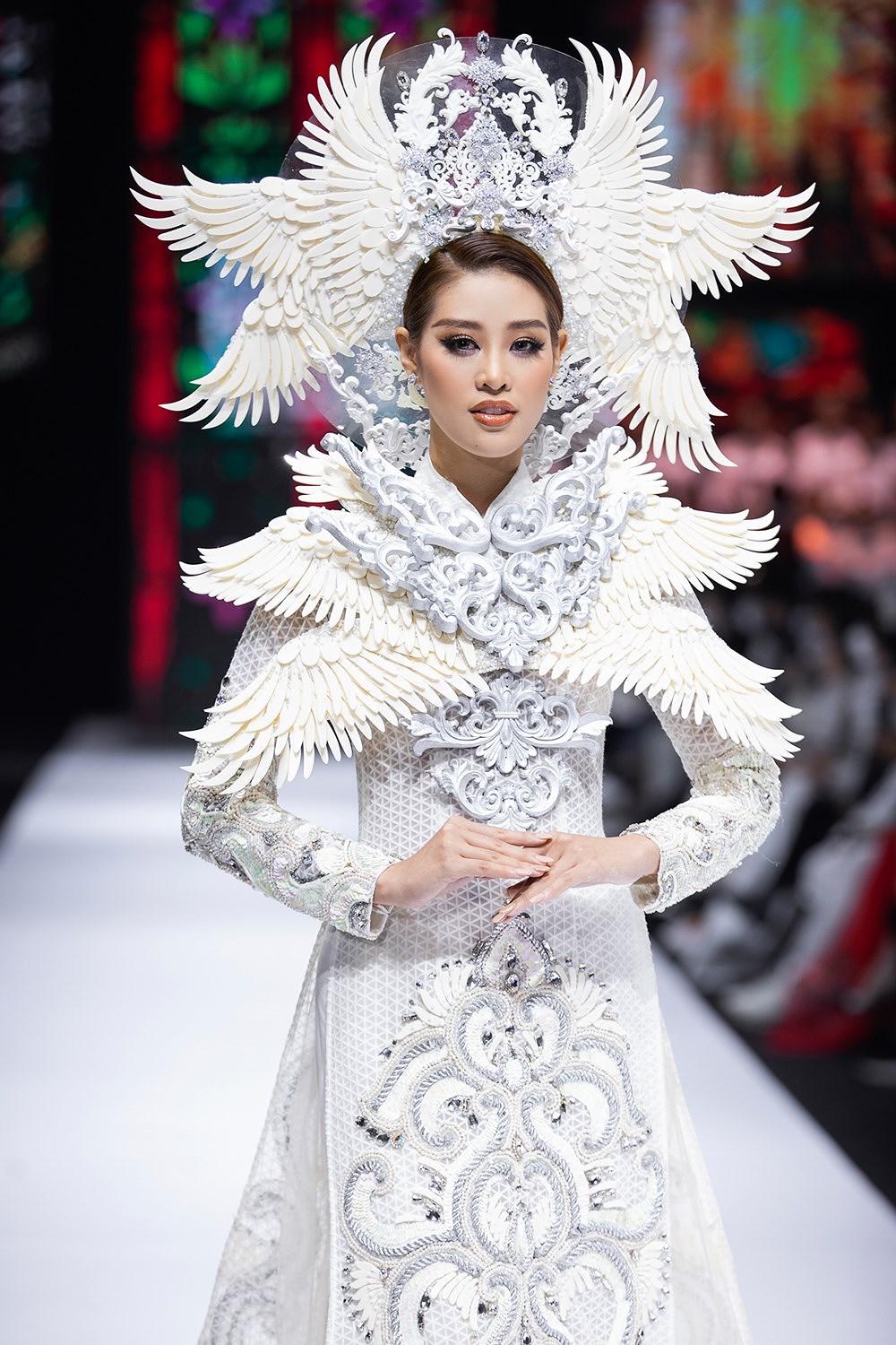 Kim Lang - une collection d'ao dai brodee a la main delicate et impressionnante hinh anh 5