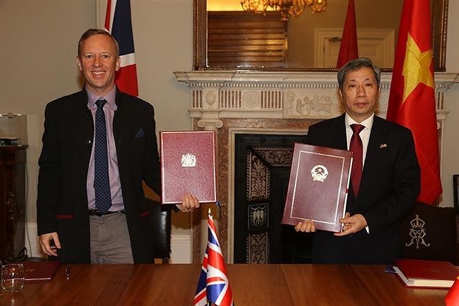 Signature de l'accord de libre-echange entre le Royaume-Uni et le Vietnam hinh anh 4
