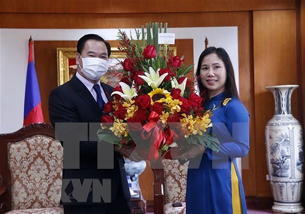 Felicitations du Laos a l’occasion du 91e anniversaire de la fondation du PCV hinh anh 1