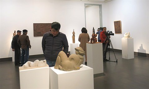 Ouverture d’une exposition des beaux-arts a Hanoi hinh anh 1