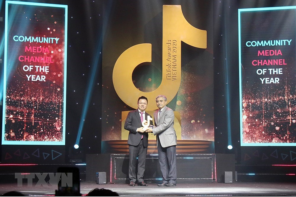 TikTok Awards Vietnam : Factcheckvn devient la « "Chaine de medias communautaire de l’annee" hinh anh 2