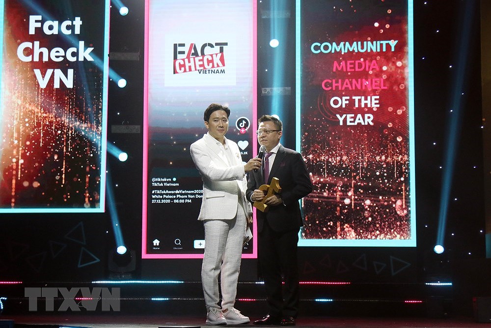 TikTok Awards Vietnam : Factcheckvn devient la « "Chaine de medias communautaire de l’annee" hinh anh 3