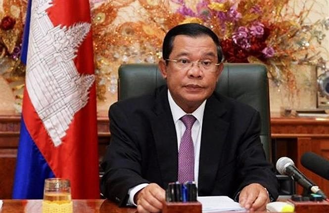 Le president du Parti du peuple cambodgien apprecie le role de leadership du PCV hinh anh 1