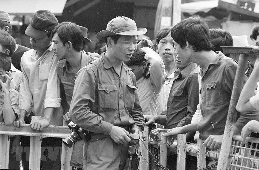 Корреспонденты Вьетнамского информационного агентства (ВИА) в хошиминскои военнои кампании за освобождение Юга Вьетнама hinh anh 12