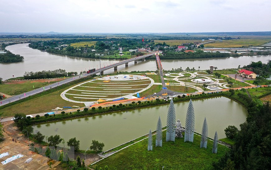 Специальныи национальныи историческии памятник "Мост Хьенлыонг - река Бенхаи" hinh anh 3