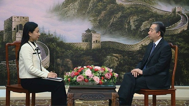 Посол Китая: съезд КПВ придаст новыи импульс развитию Вьетнама hinh anh 2