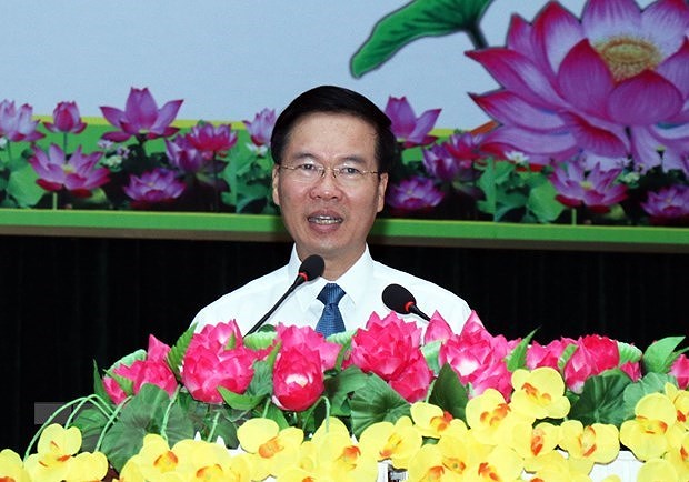 Постоянныи член Секретариата ЦК КПВ Во Ван Тхыонг поздравил 9-ую дивизию 4-го военного округа с Тэтом hinh anh 1