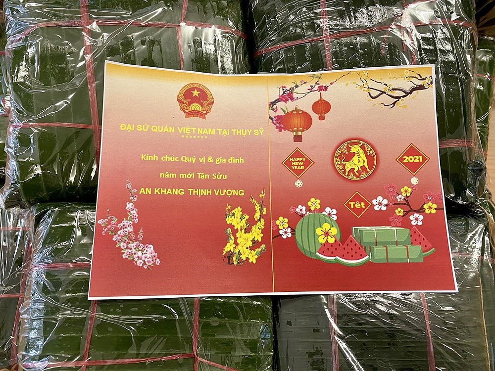 Вьетнамцы во всем мире отмечают традиционныи лунныи Новыи год hinh anh 3