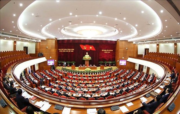 Второи пленум 13-го ЦК КПВ рассматривает кандидатов на руководящие должности hinh anh 1