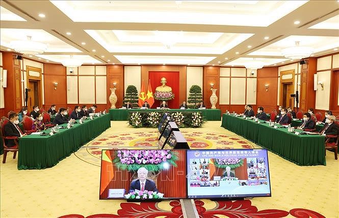 Генеральныи секретарь Нгуен Фу Чонг принял участие во встрече на высшем уровне политических партии hinh anh 2