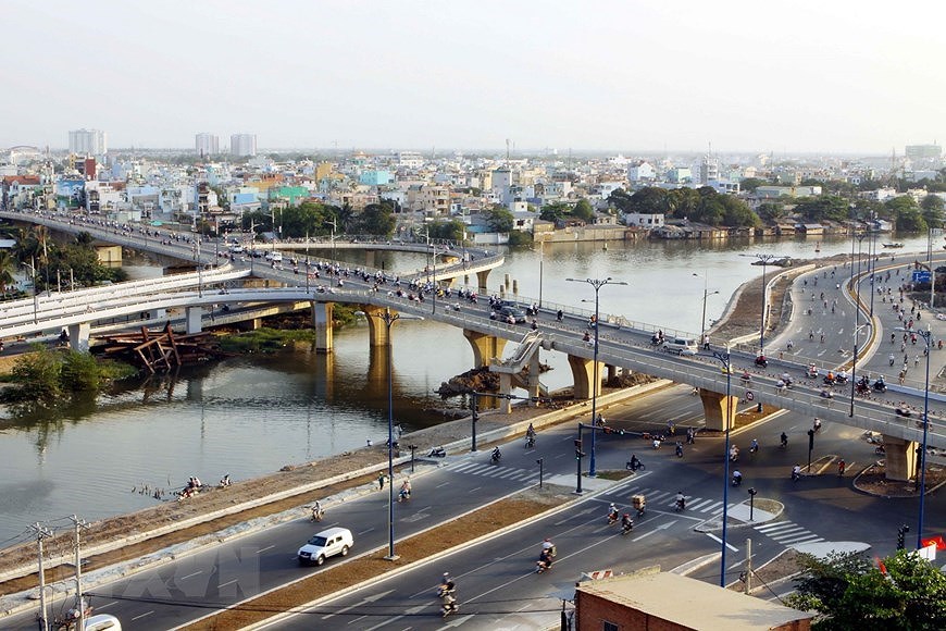 Юг Вьетнама процветает через 45 лет после воссоединения страны hinh anh 8