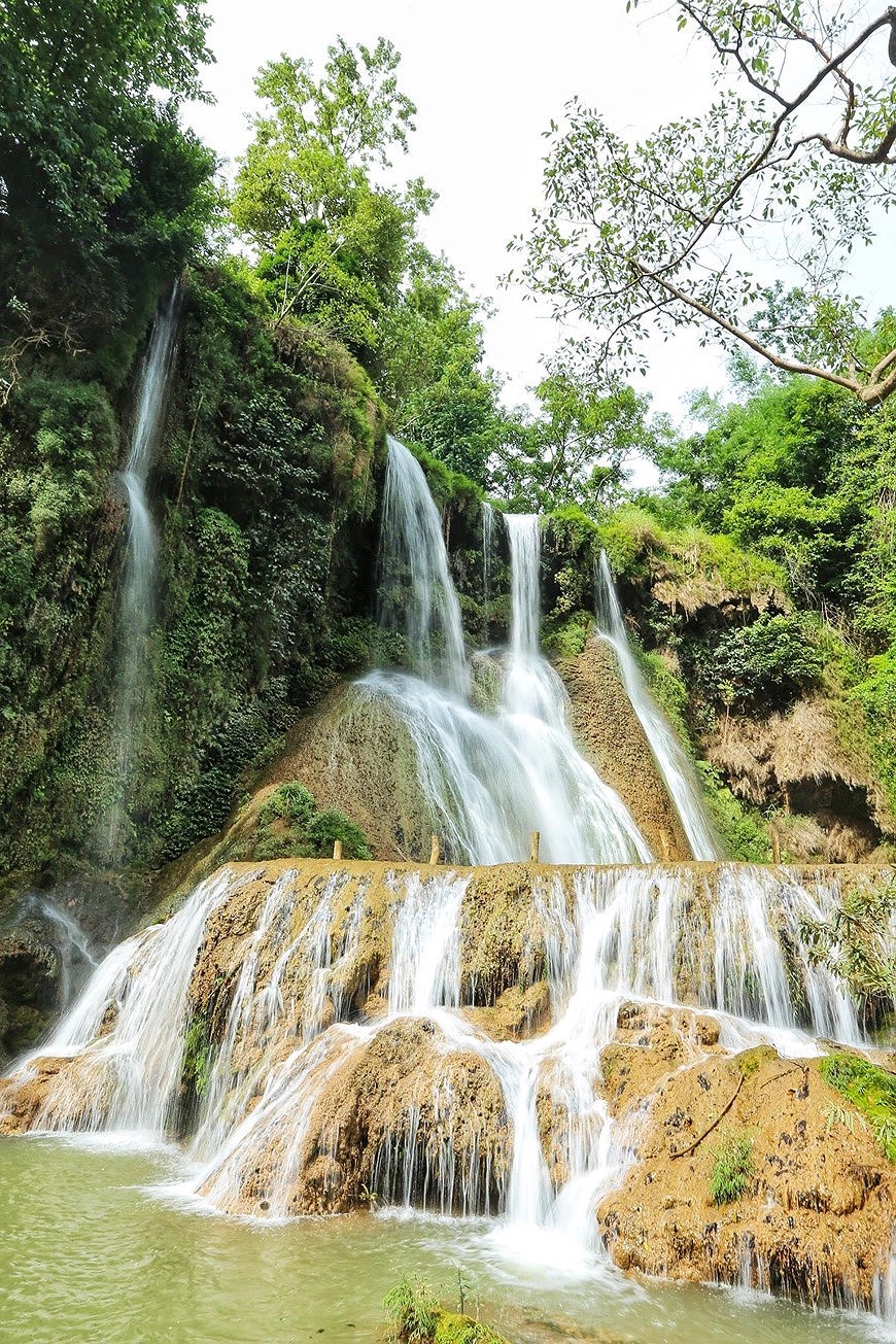 Водопады Заиием в Мокчау hinh anh 6