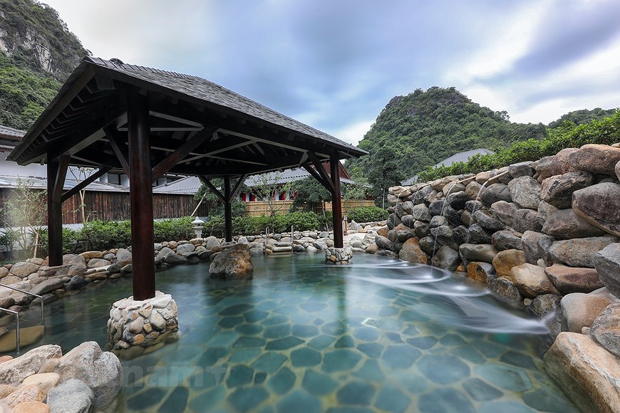 Курорт с горячими источниками в японском стиле в Куангнине hinh anh 8