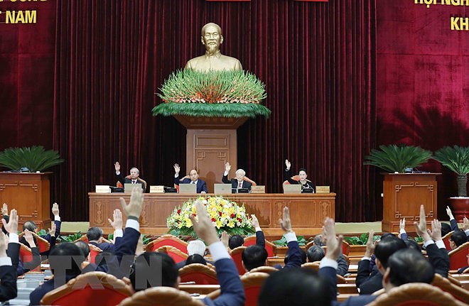 В Ханое торжественно открылся 15-и пленум ЦК КПВ 12-го созыва hinh anh 10