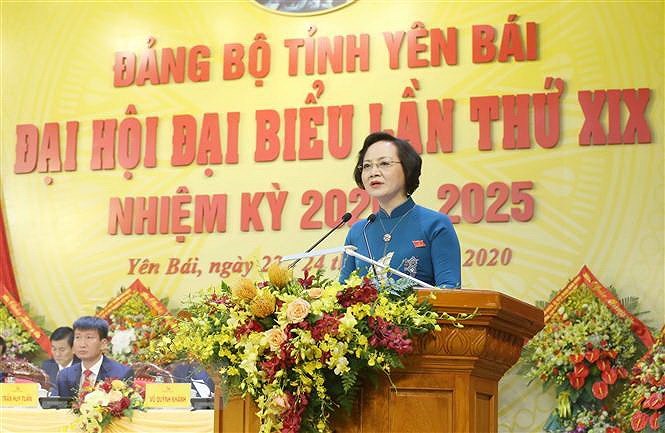 Ong Tran Quoc Vuong du khai mac Dai hoi Dang bo tinh Yen Bai hinh anh 1