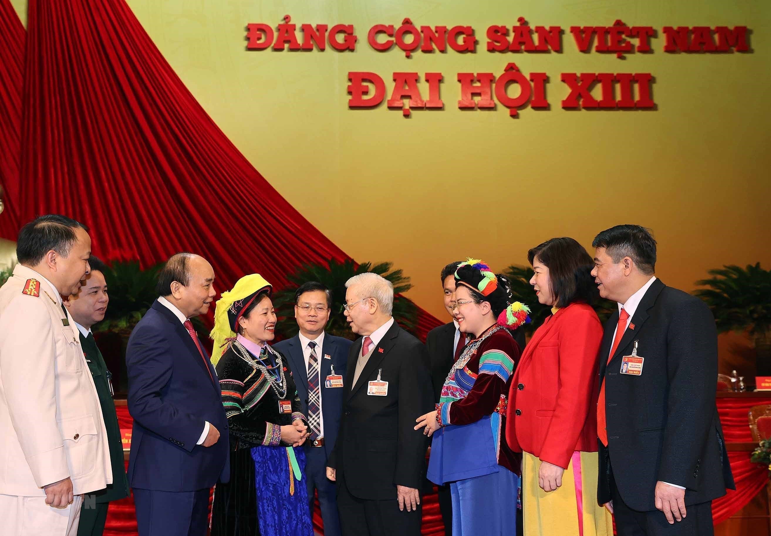 [Photo] Dai hoi XIII: Dua dat nuoc buoc vao giai doan phat trien moi hinh anh 25