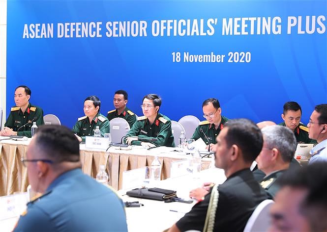组图：东盟高级国防官员工作小组扩大会议 (ADSOM+WG)以视频形式召开 hinh anh 2