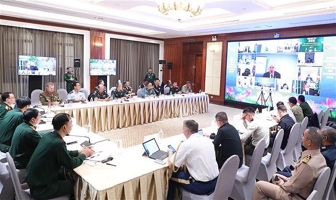组图：东盟高级国防官员工作小组扩大会议 (ADSOM+WG)以视频形式召开 hinh anh 5