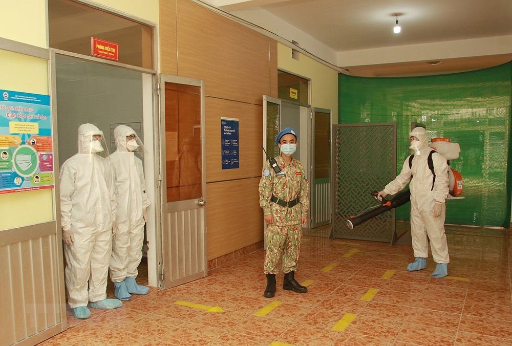 组图：越南三号二级野战医院干部战士为担任联合国维和行动做好准备 hinh anh 5