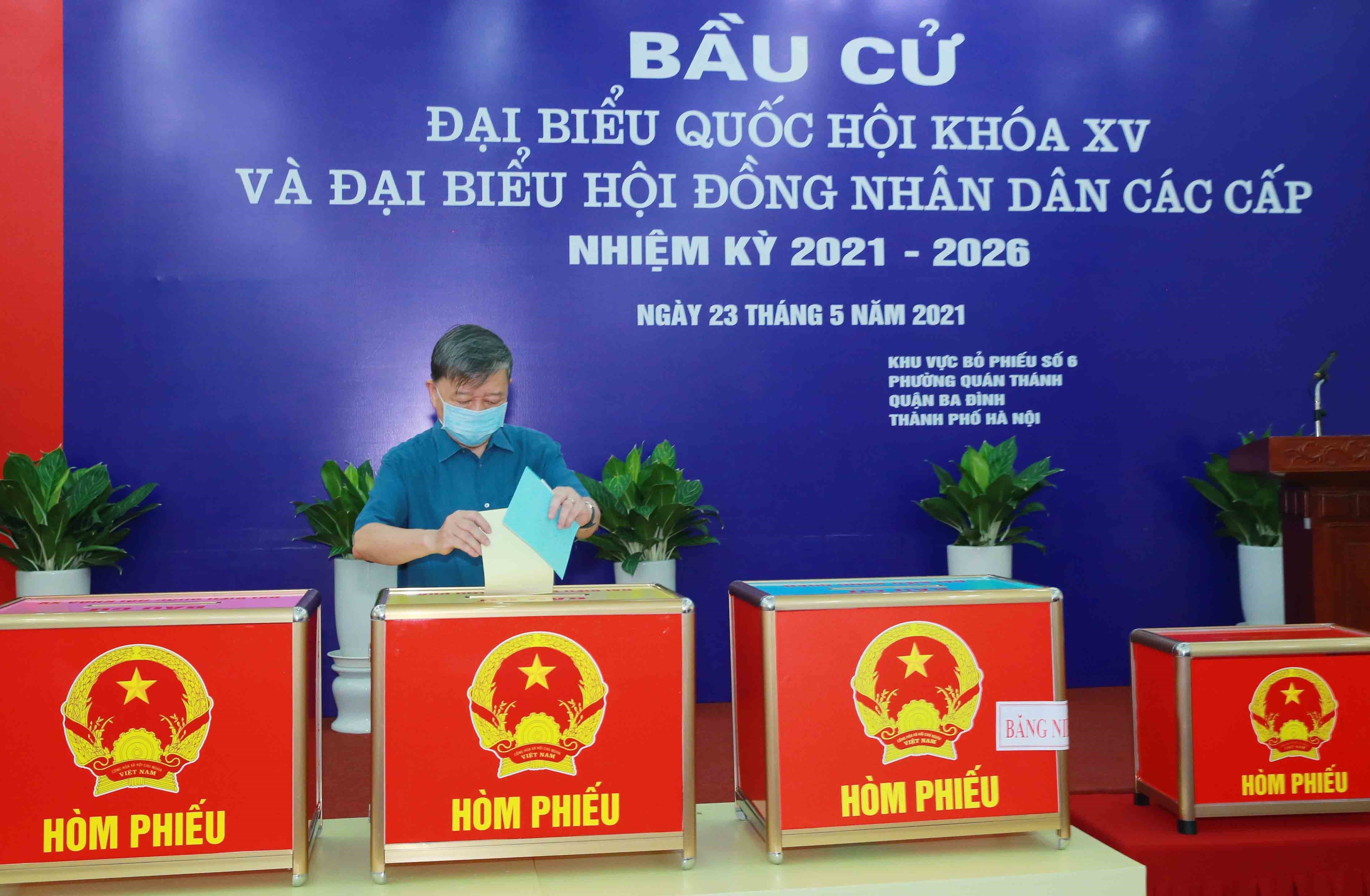 越南第十五届国会代表和2021-2026年任期各级人民议会代表选举正式开始 hinh anh 1
