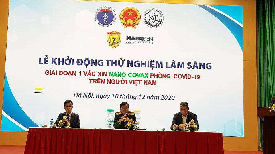 组图：越南招募1万名志愿者参加新冠疫苗第一阶段临床试验 hinh anh 10