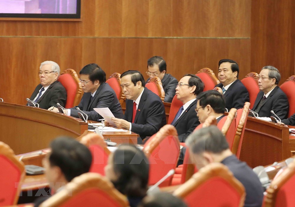 12th Party Central Committee convenes 15th plenum hinh anh 13