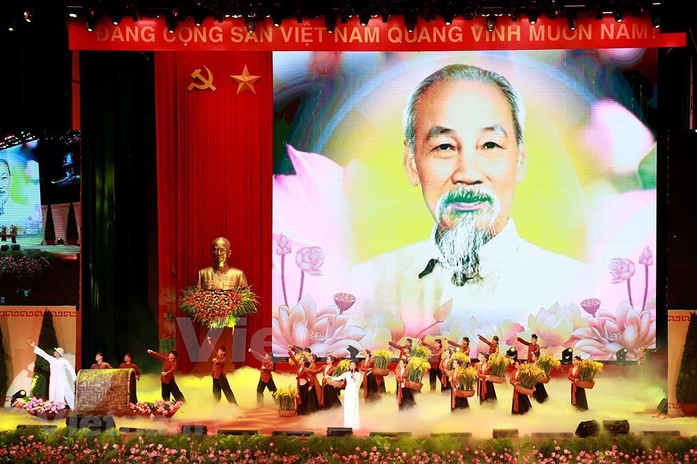 Grand ceremony marks President Ho Chi Minh’s birthday hinh anh 19