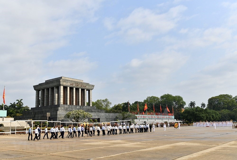 Grand ceremony marks President Ho Chi Minh’s birthday hinh anh 1