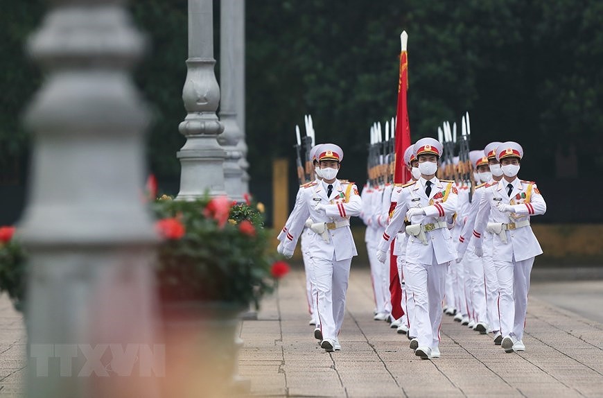 National Reunification Day celebrated across Vietnam hinh anh 2