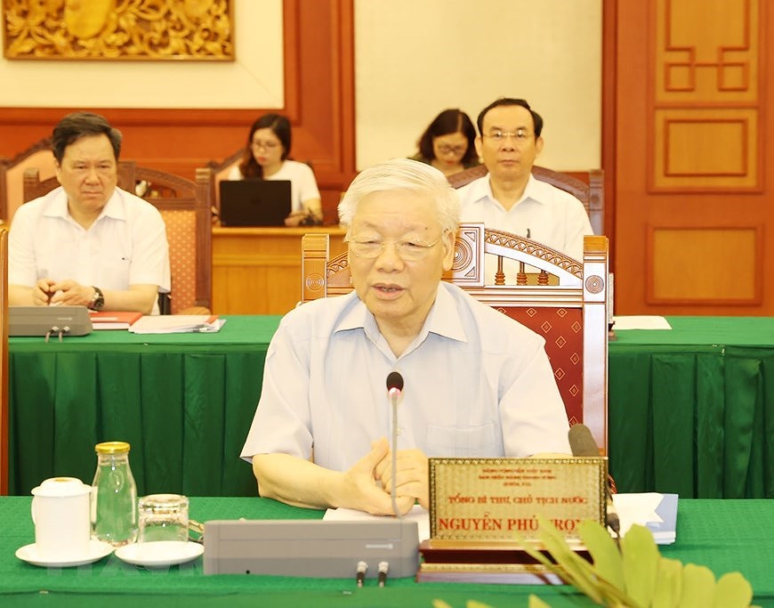 Party leader approves HCM City’s preparations for 11th municipal Party Congress hinh anh 1