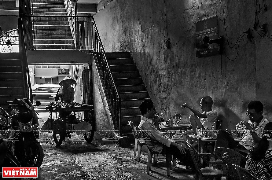 Vida cotidiana de Vietnam en fotografias hinh anh 5