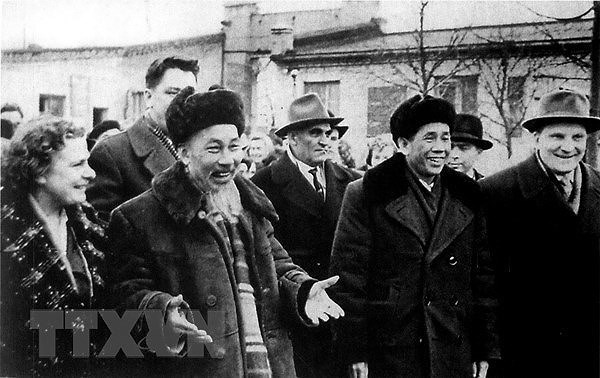 El III Congreso Nacional del Partido Comunista de Vietnam: Construccion del socialismo en el Norte hinh anh 2