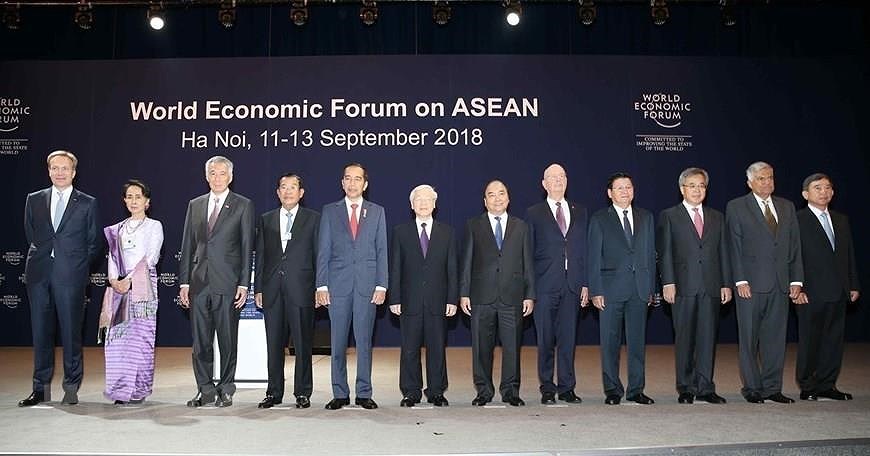 [Fotos] Vietnam, miembro activo y proactivo de ASEAN hinh anh 15