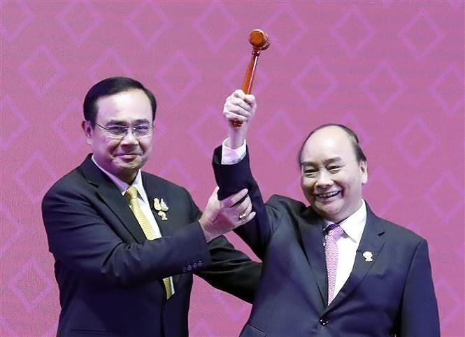 [Foto] Vietnam asume la presidencia de ASEAN 2020 hinh anh 3