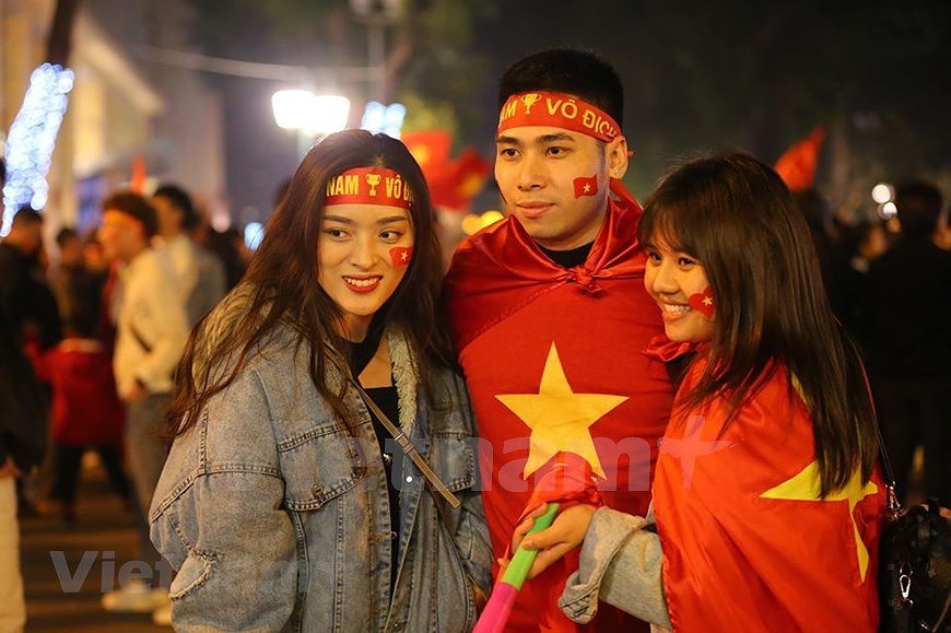 [Fotos] Sueno cumplido: Vietnam se proclama por primera vez campeon de SEA Games hinh anh 16