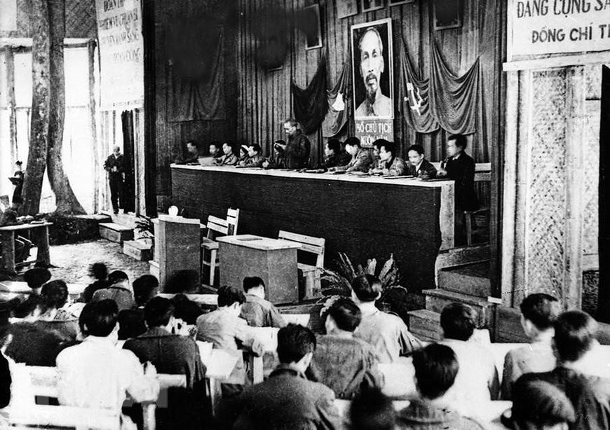 Segundo Congreso Nacional del Partido Comunista de Vietnam: Liderar la resistencia hasta vencer hinh anh 1